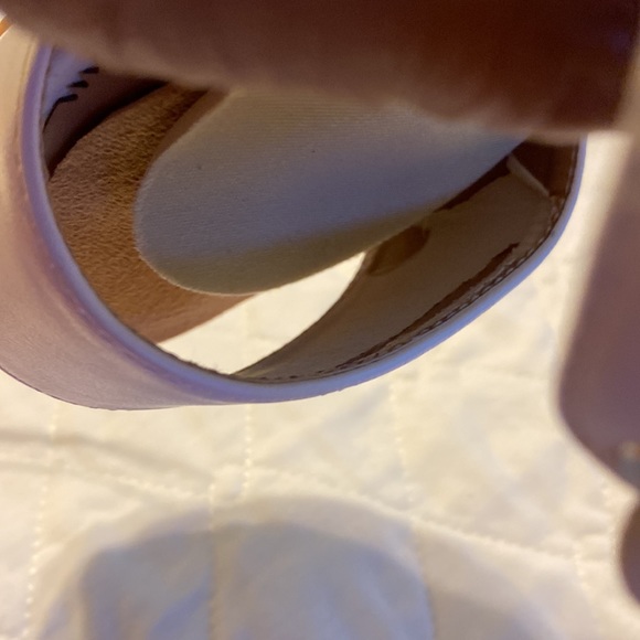 Women’s shoes - Picture 5 of 7